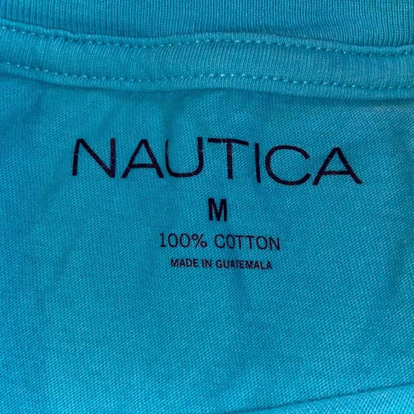 Nautica Short Sleeve. Size Mens Medium - Picture 2 of 3